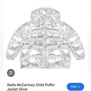 Stella McCartney Childs puffer jacket key in silver. Size 3T. Great condition!